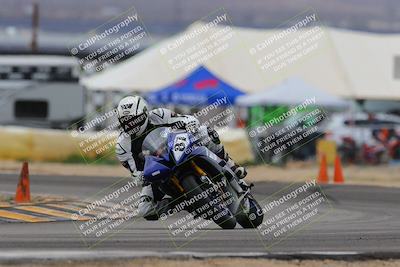 media/Jan-15-2023-SoCal Trackdays (Sun) [[c1237a034a]]/Turn 2 Set 2 (1155am)/